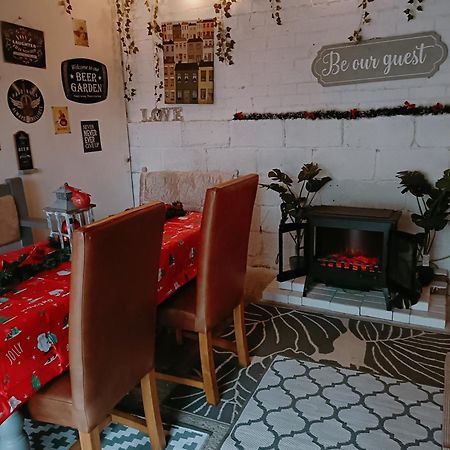 The White Dove Bed And Breakfast With Glamping Newark Showground Exterior foto
