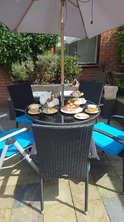 The White Dove Bed And Breakfast With Glamping Newark Showground Exterior foto