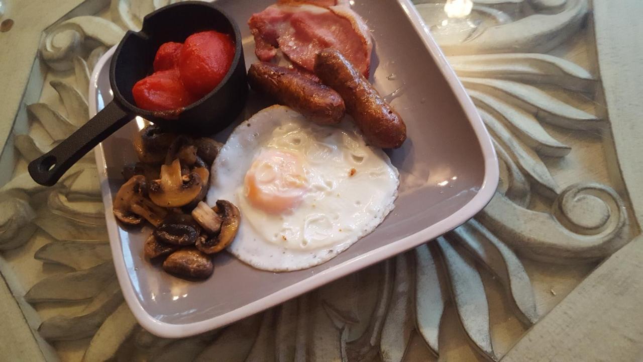The White Dove Bed And Breakfast With Glamping Newark Showground Exterior foto