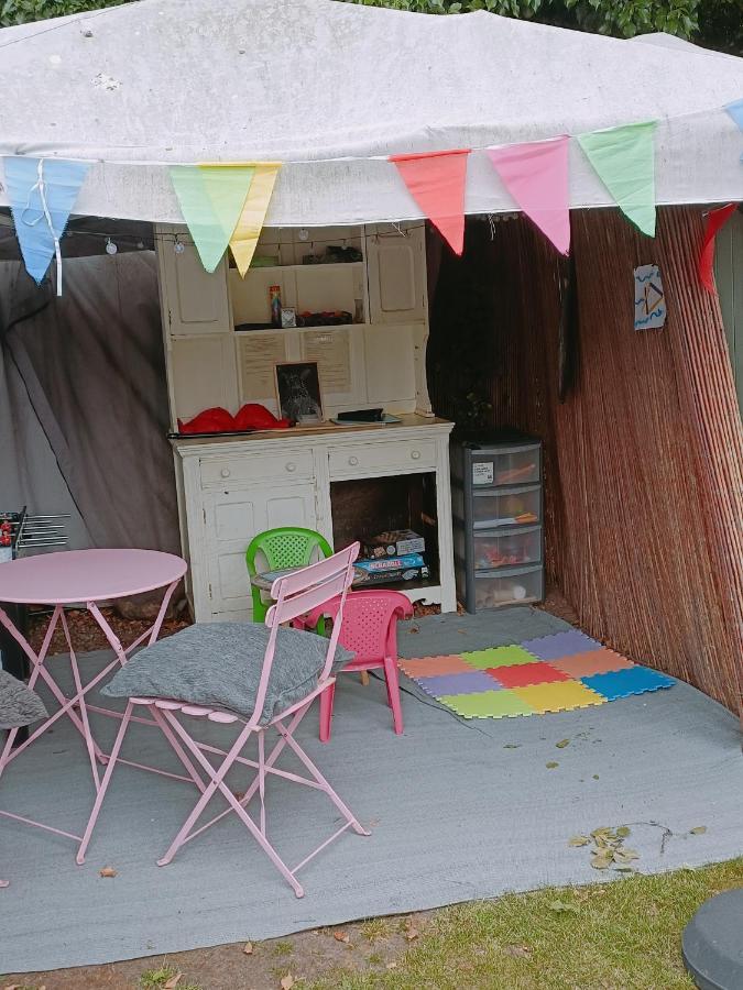 The White Dove Bed And Breakfast With Glamping Newark Showground Exterior foto